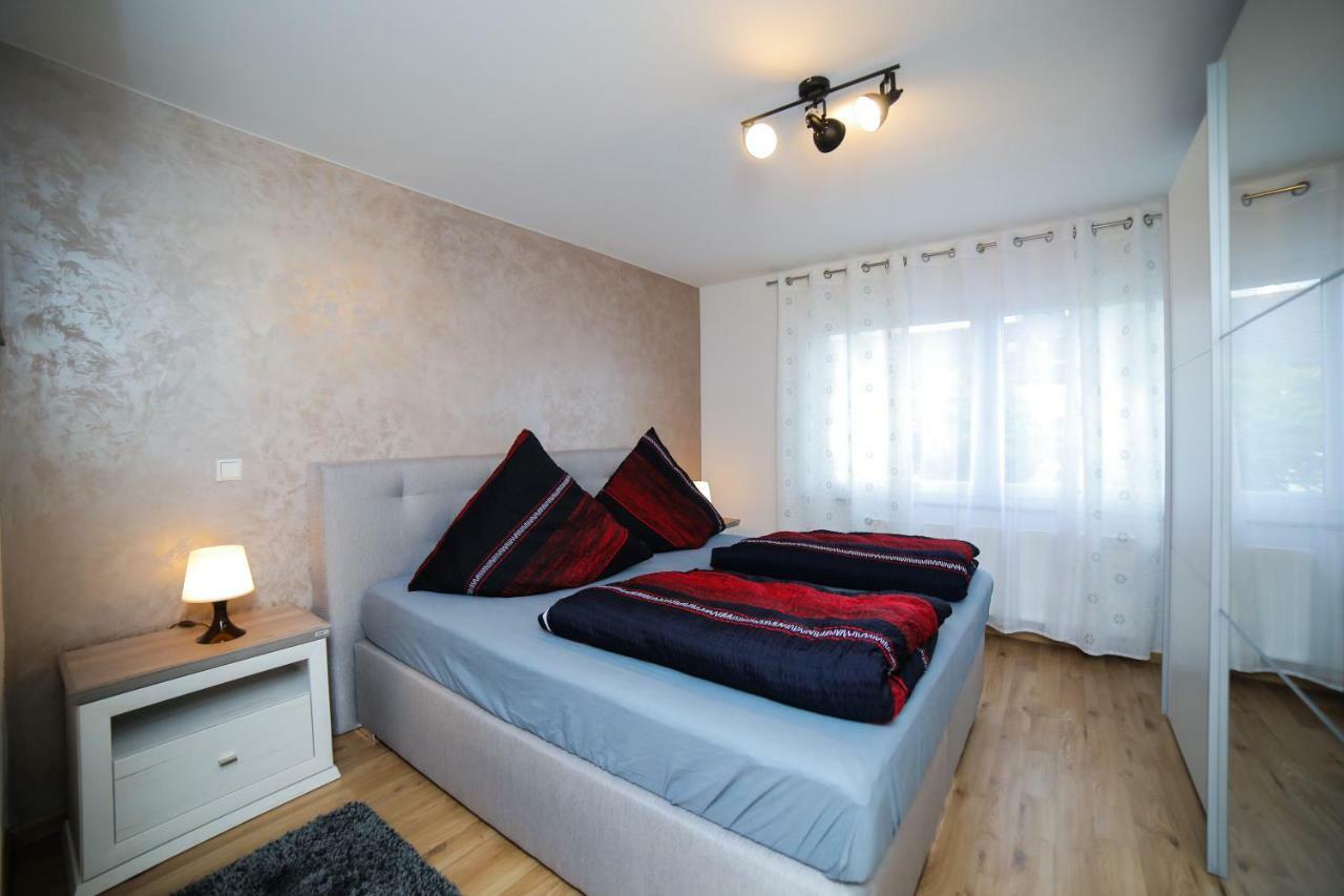Apartment Claudia ジンスハイム エクステリア 写真