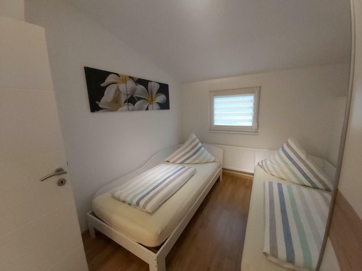 Apartment Claudia ジンスハイム エクステリア 写真