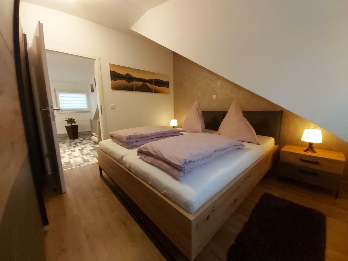 Apartment Claudia ジンスハイム エクステリア 写真