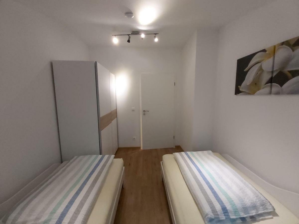 Apartment Claudia ジンスハイム エクステリア 写真